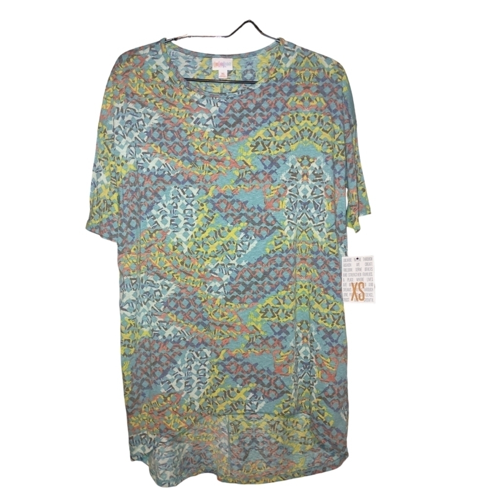 NWT LuLaRoe Irma Tunic Style Top Size XS (2-4)